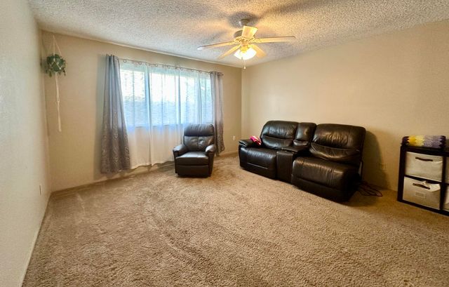 2350 S Dollner Street, Visalia, CA 93277