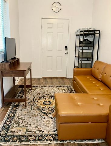 2350 S Dollner Street, Visalia, CA 93277