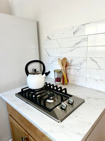 2350 S Dollner Street, Visalia, CA 93277