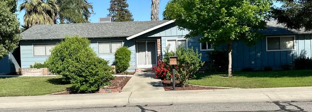 2350 S Dollner Street, Visalia, CA 93277
