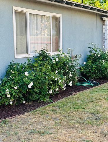 2350 S Dollner Street, Visalia, CA 93277