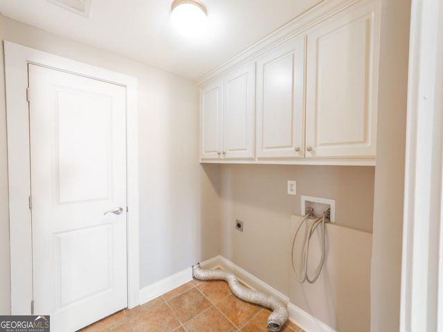 5 Grove Park Circle, Cartersville, GA 30120