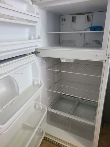 488 NW 165th St Rd B-408, Miami, FL 33169