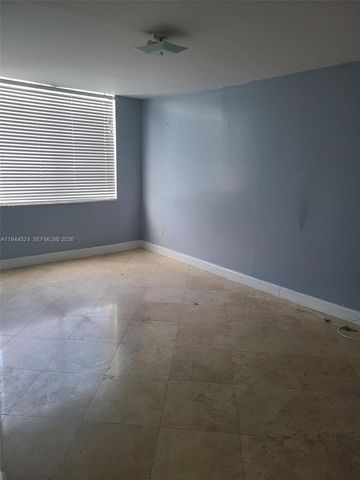 488 NW 165th St Rd B-408, Miami, FL 33169