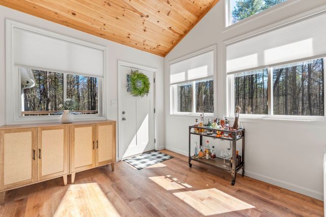 14 Ambler Way, Durham, NH 03824