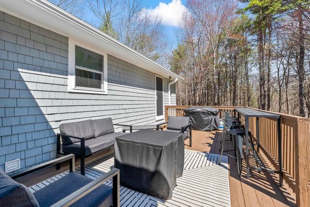 14 Ambler Way, Durham, NH 03824