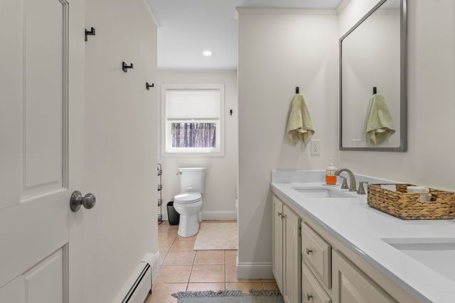 14 Ambler Way, Durham, NH 03824