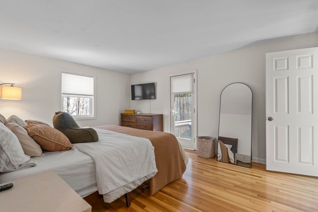 14 Ambler Way, Durham, NH 03824