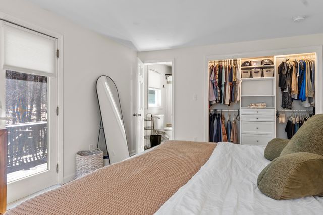 14 Ambler Way, Durham, NH 03824