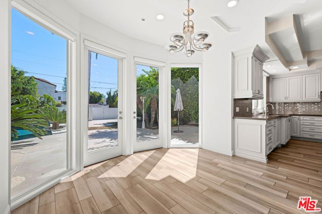 112 N Elm Drive, Beverly Hills, CA 90210