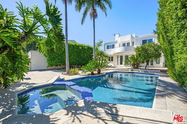 112 N Elm Drive, Beverly Hills, CA 90210