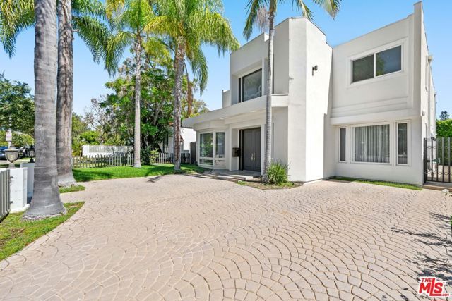 112 N Elm Drive, Beverly Hills, CA 90210
