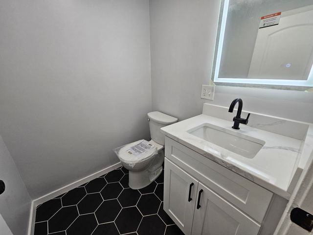 165 Newbury St, Framingham, MA 01701