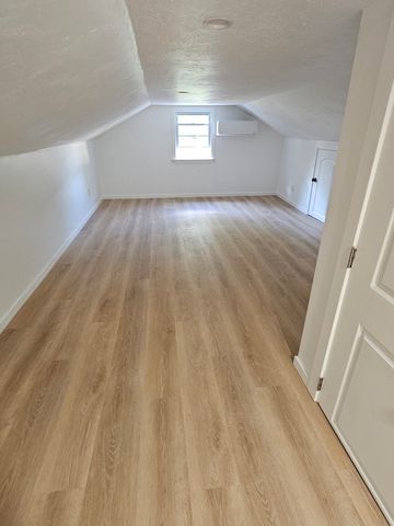165 Newbury St, Framingham, MA 01701
