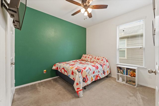 4343 Roaring Timber Drive, Conroe, TX 77304