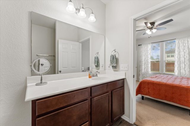 4343 Roaring Timber Drive, Conroe, TX 77304