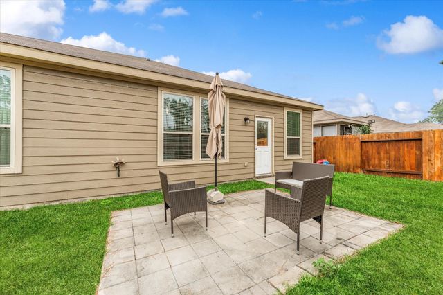 4343 Roaring Timber Drive, Conroe, TX 77304