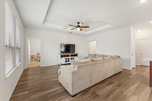 4343 Roaring Timber Drive, Conroe, TX 77304