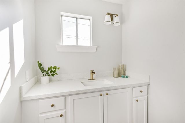 3305 Stallings Drive, Houston, TX 77088