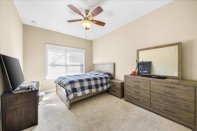 230 SW 2ND AVENUE 207, Gainesville, FL 32601