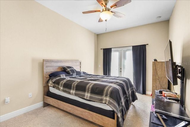 230 SW 2ND AVENUE 207, Gainesville, FL 32601