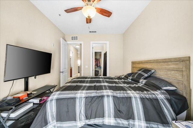 230 SW 2ND AVENUE 207, Gainesville, FL 32601