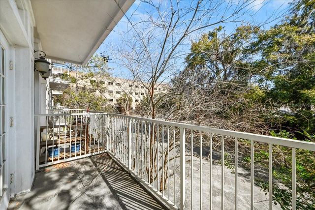 230 SW 2ND AVENUE 207, Gainesville, FL 32601