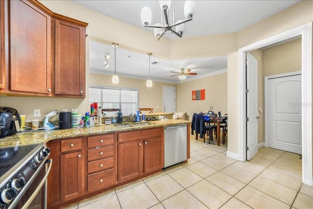 230 SW 2ND AVENUE 207, Gainesville, FL 32601