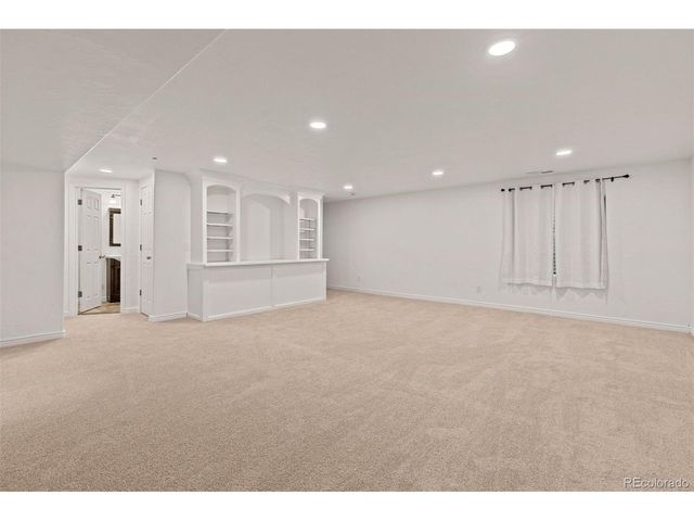 8077 Decatur St, Westminster, CO 80031