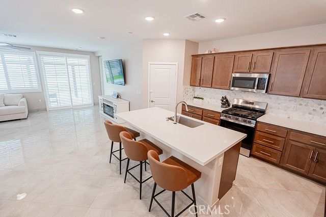 15219 Laguna Ave, Lake Elsinore, CA 92530