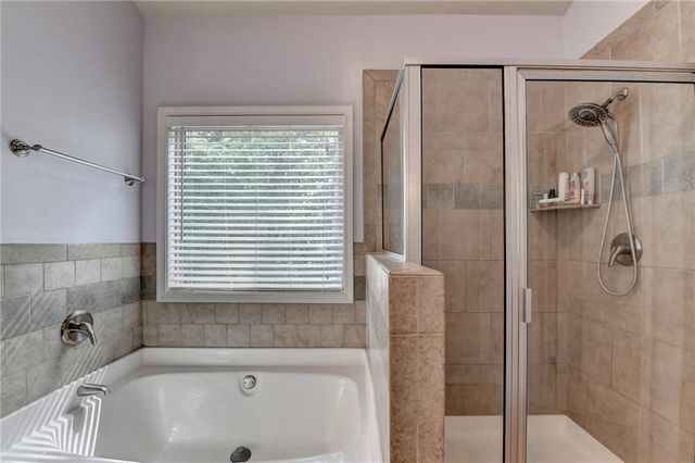 4866 Briarcliff Drive, Sugar Hill, GA 30518