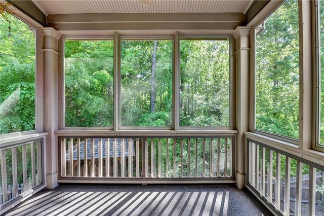 4866 Briarcliff Drive, Sugar Hill, GA 30518