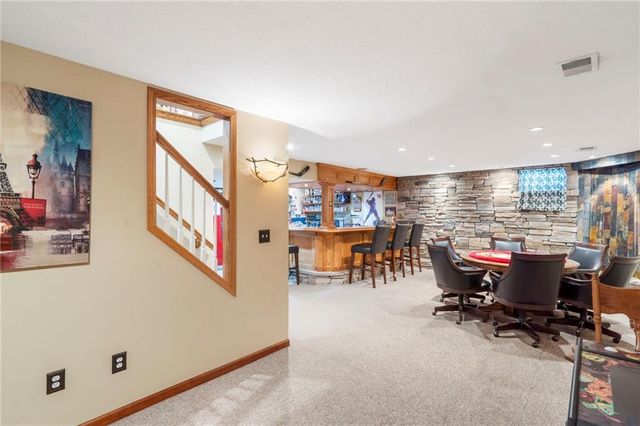 2403 SE 5th Terrace, Lee's Summit, MO 64063