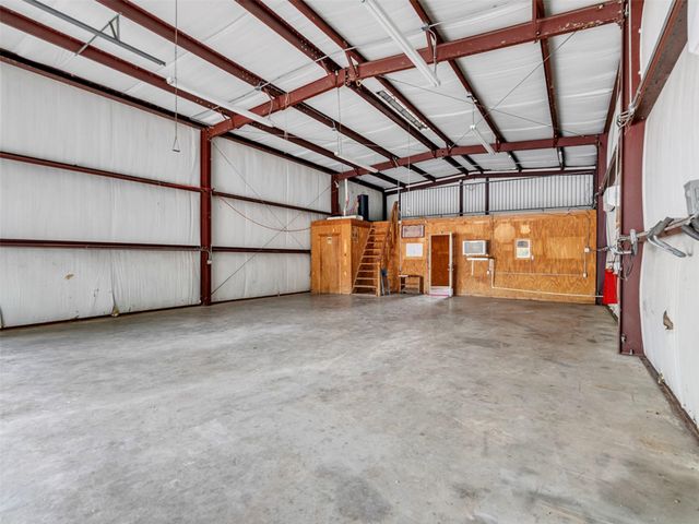 301 Murray Street, Conroe, TX 77301