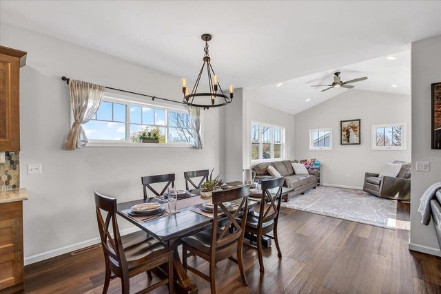 107 Cobblestone Drive, Lodi, WI 53555