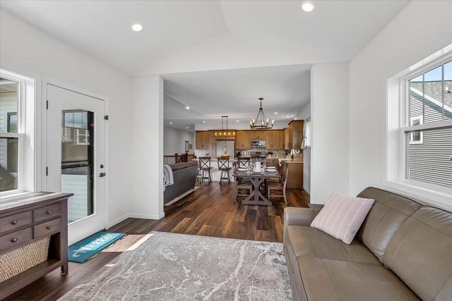 107 Cobblestone Drive, Lodi, WI 53555