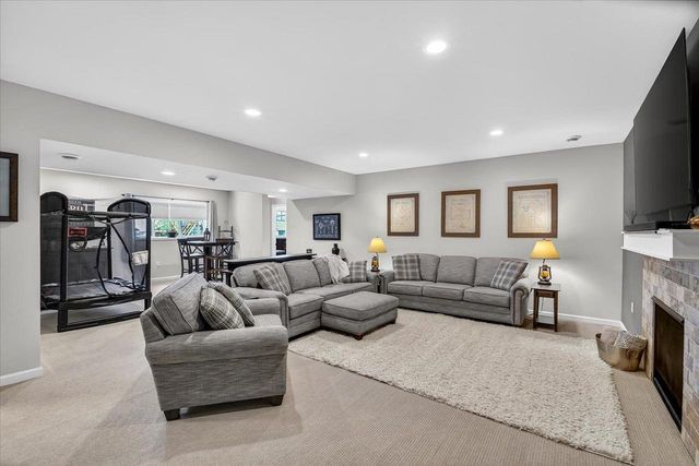 107 Cobblestone Drive, Lodi, WI 53555