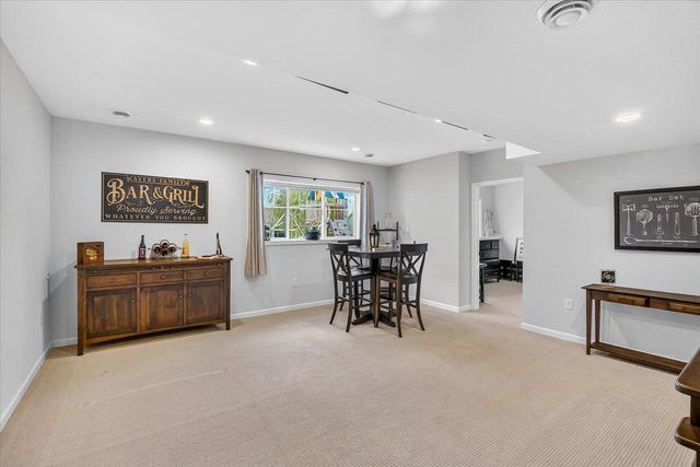 107 Cobblestone Drive, Lodi, WI 53555