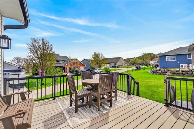 107 Cobblestone Drive, Lodi, WI 53555