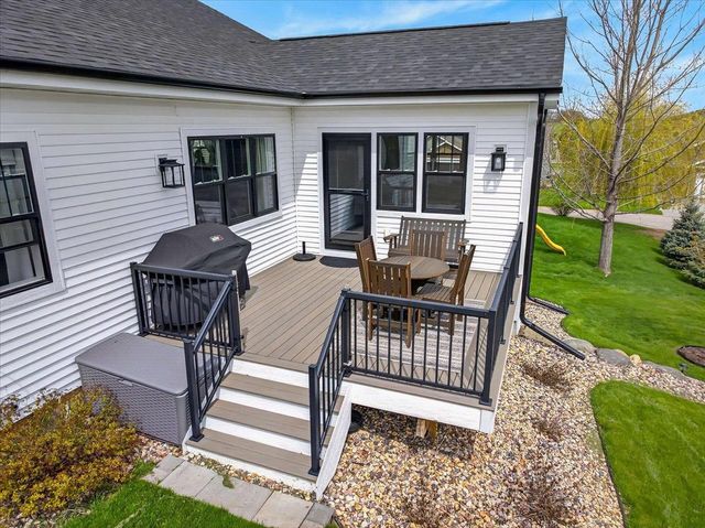 107 Cobblestone Drive, Lodi, WI 53555