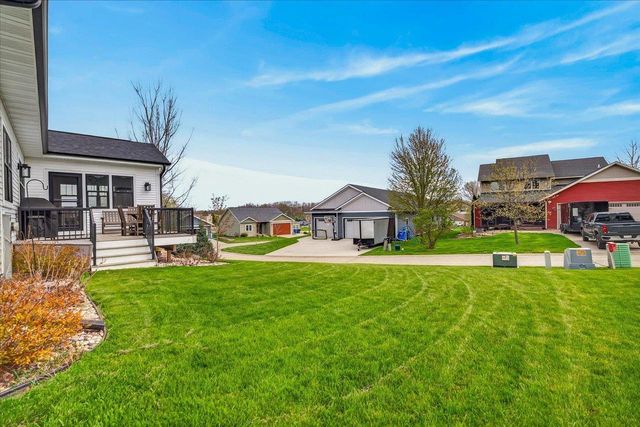107 Cobblestone Drive, Lodi, WI 53555