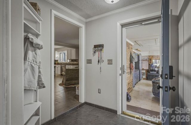 900 Magnolia Avenue NE, Valdese, NC 28690