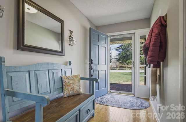 900 Magnolia Avenue NE, Valdese, NC 28690