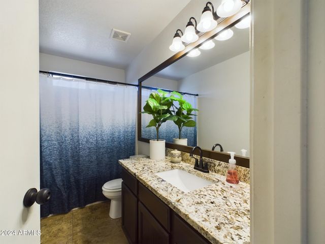 8735 W ROYAL PALM Road, Peoria, AZ 85345