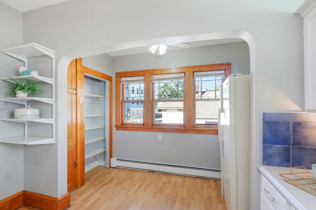 1609 Oliver Avenue N, Minneapolis, MN 55411