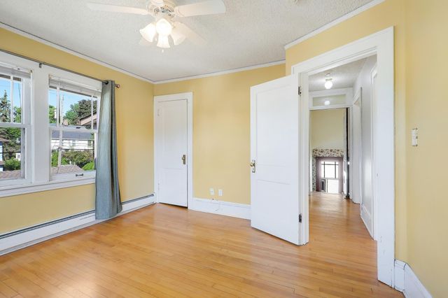 1609 Oliver Avenue N, Minneapolis, MN 55411