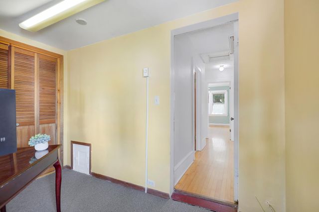 1609 Oliver Avenue N, Minneapolis, MN 55411