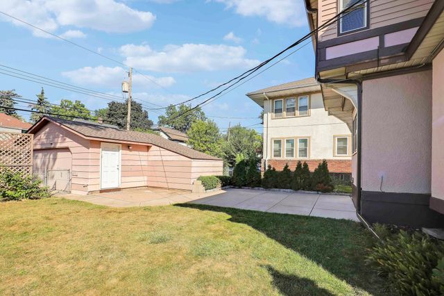 1609 Oliver Avenue N, Minneapolis, MN 55411