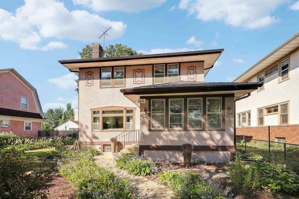 1609 Oliver Avenue N, Minneapolis, MN 55411