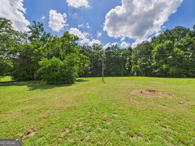 4009 Rogers Road, Lizella, GA 31052